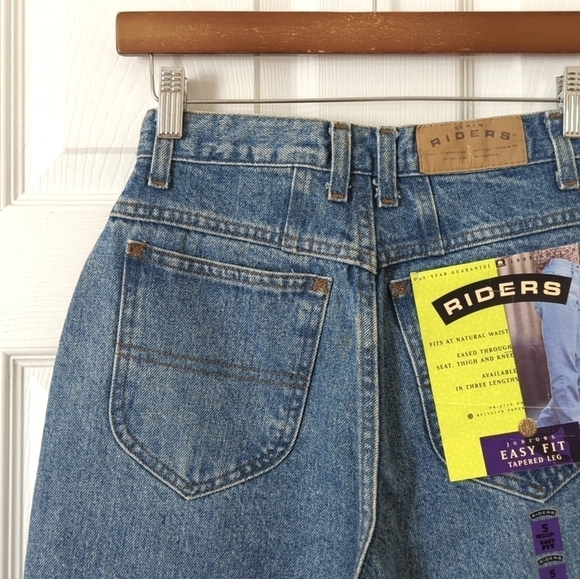 Riders 90's Vintage Deadstock Medium Wash High Rise Easy Fit Tapered Leg Jeans 5 - Picture 13 of 16